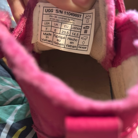 UGG Kids Pink Boots - Picture 4 of 4